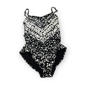 Black & White Print Lace Up Back One Piece Swimsuit